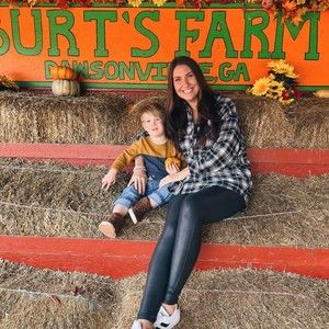 Meet your Posher, Jaclynn